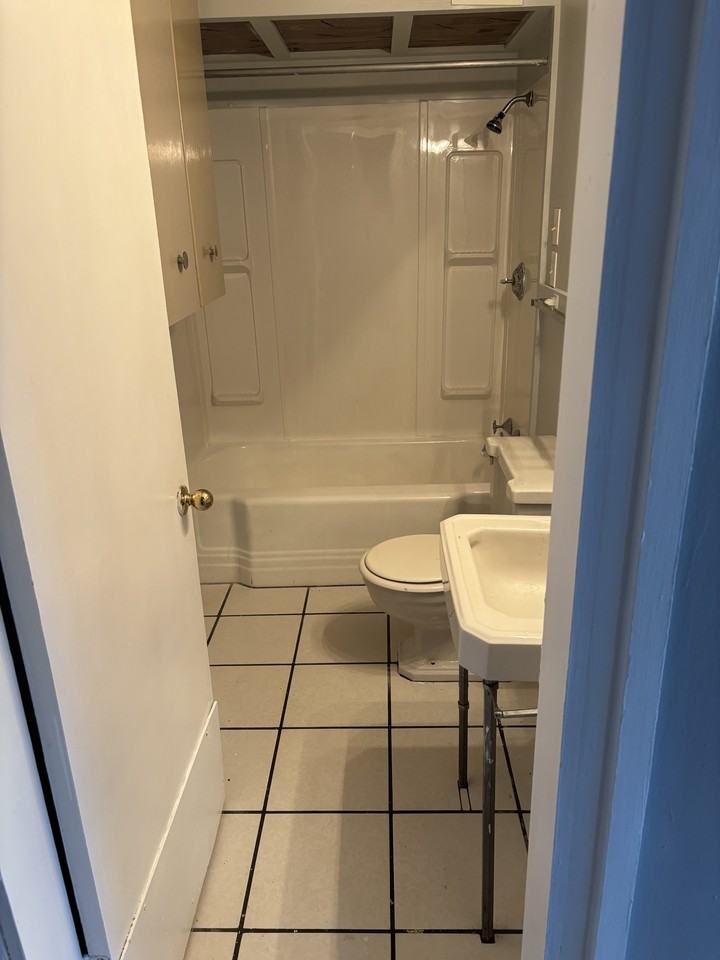 2221 20th Avenue #1 - Photo 3 of 5