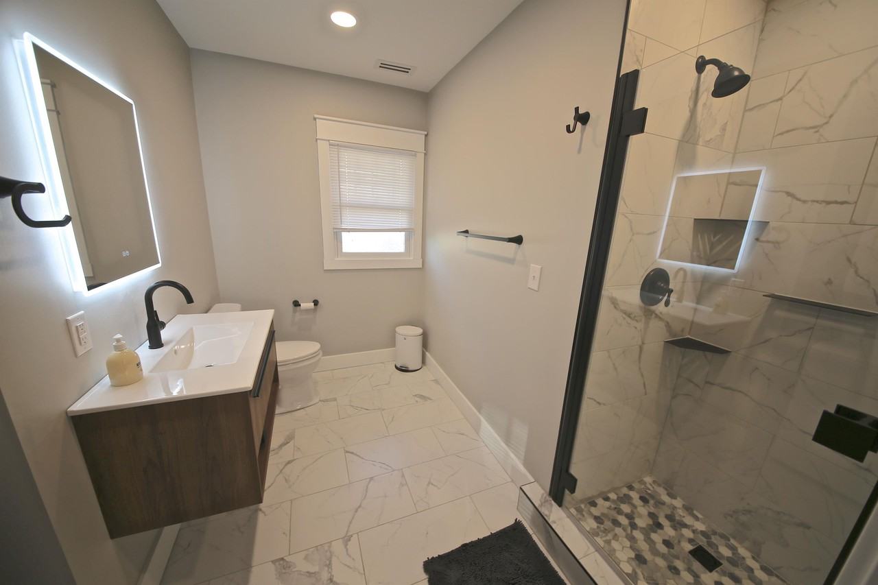 113 East Southern Drive #1 - Photo 7 of 42