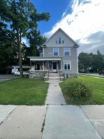 featured image of 1121 Packard Street