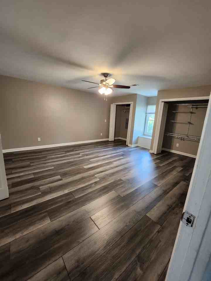 135 Alexandria St #A - Photo 4 of 11