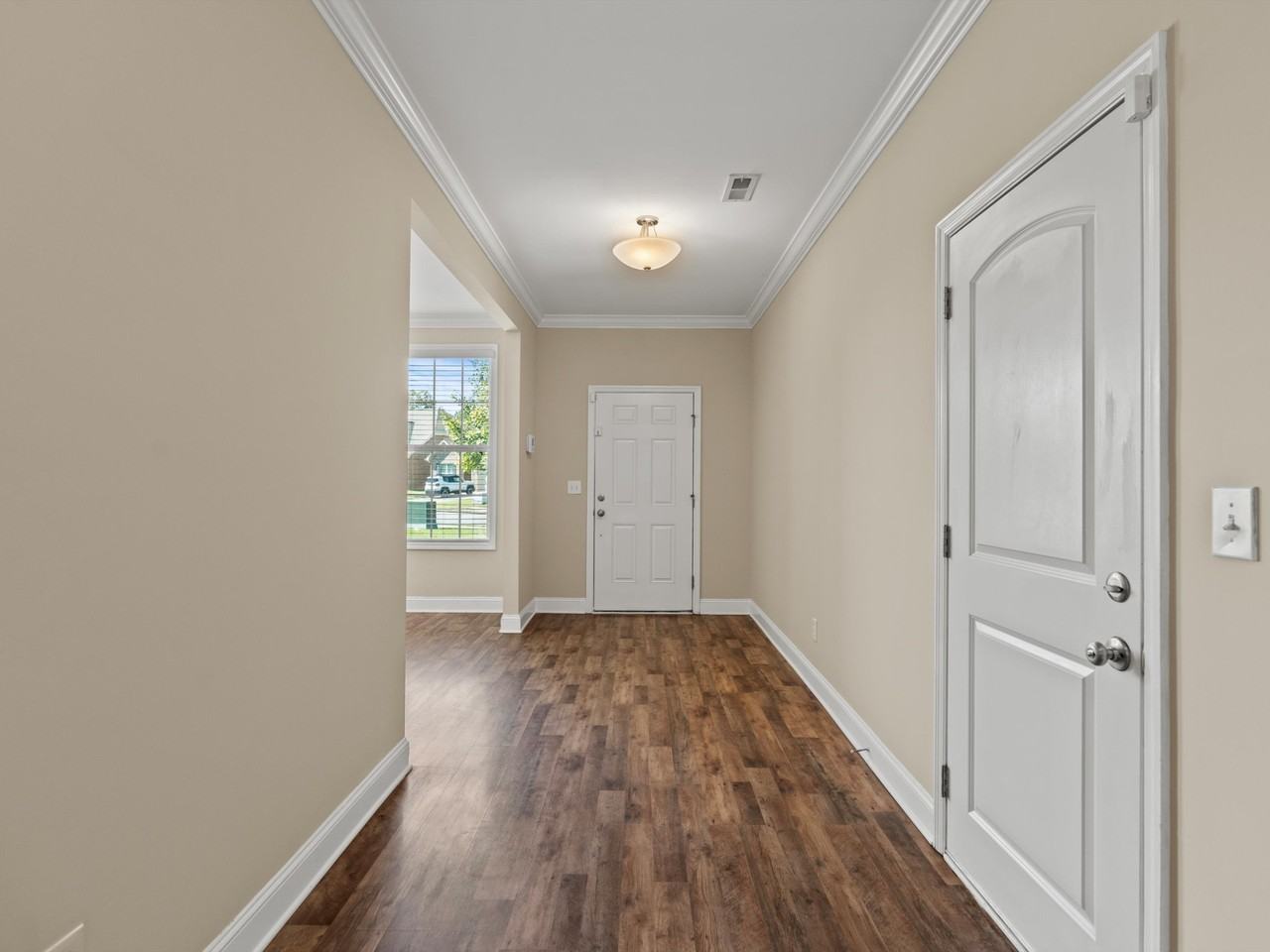 114 Summer Pointe Ln #1 - Photo 3 of 41