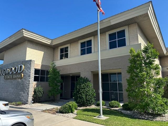 5039 Executive Dr #400 - Photo 2 of 14