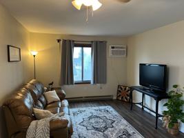 featured image of 17 9th Avenue West