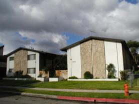 Bruck Bruck - 1011 - Photo 1 of 1