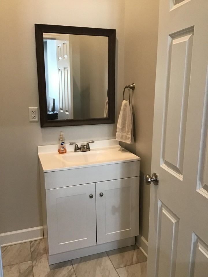 125 Main St - Photo 7 of 9