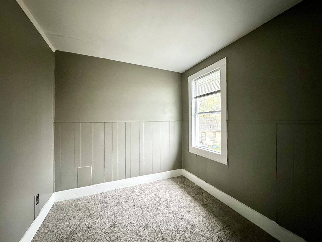 60 Poplar Ave #60 - Photo 7 of 9