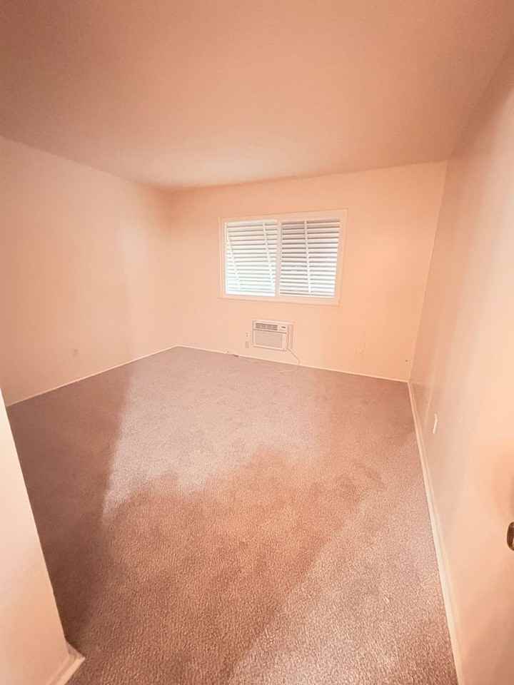 904 Dornajo Way #4 - Photo 6 of 7