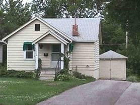 2106 Muscatine Avenue - Photo 1 of 1