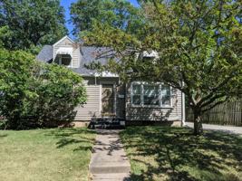 featured image of 11 Blackhawk Hills Drive