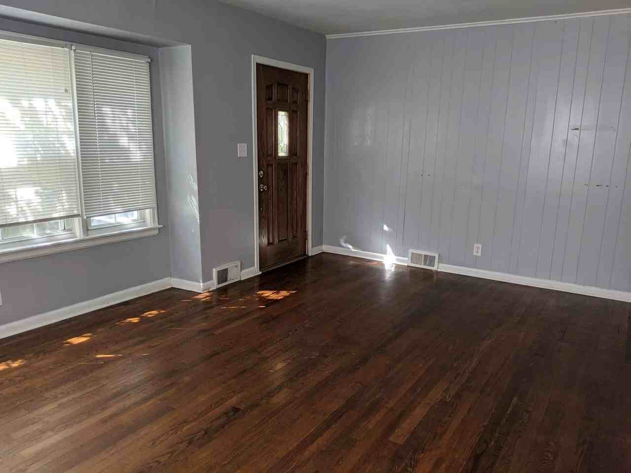 11 Blackhawk Hills Dr - Photo 2 of 18