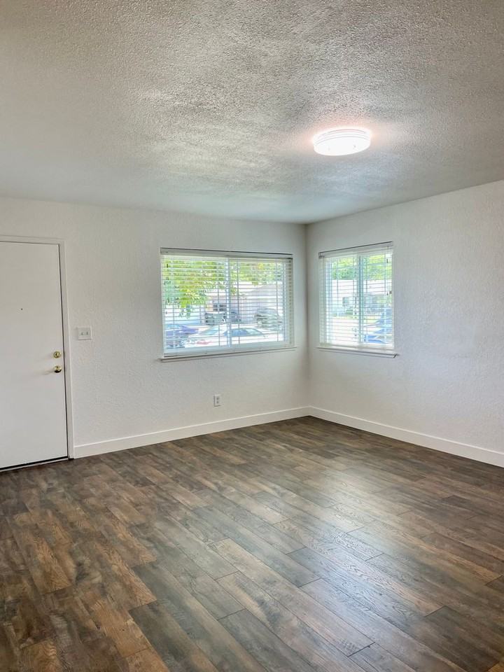 7361 Washburn Way - Photo 3 of 15