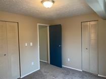 198 Gluck St #198 - Photo 3 of 15