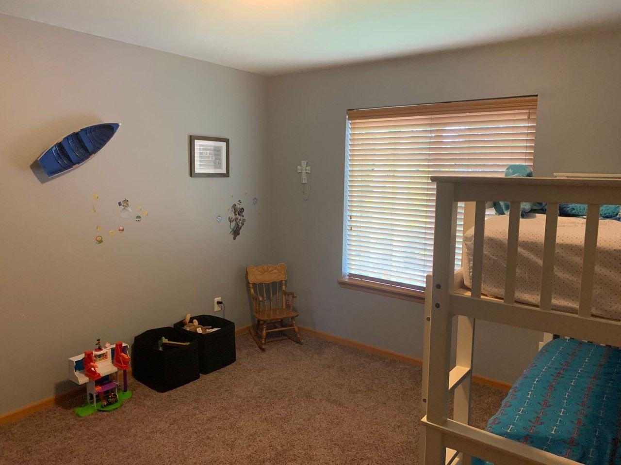 564 Northwest Oxford Place - Photo 5 of 24