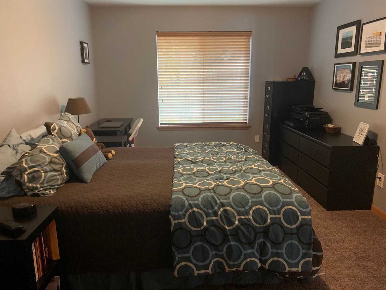 564 Northwest Oxford Place - Photo 6 of 24