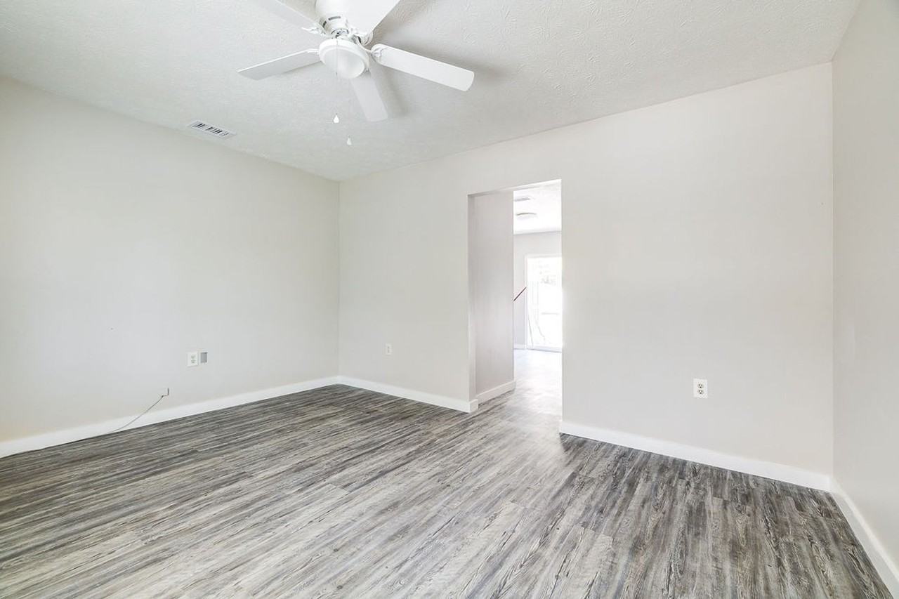 1108 North Carolina Avenue - Photo 4 of 16