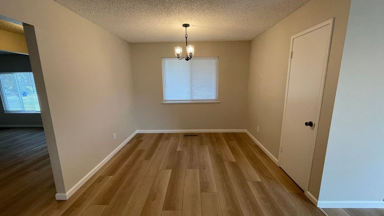 1 Nina Place - Photo 6 of 18