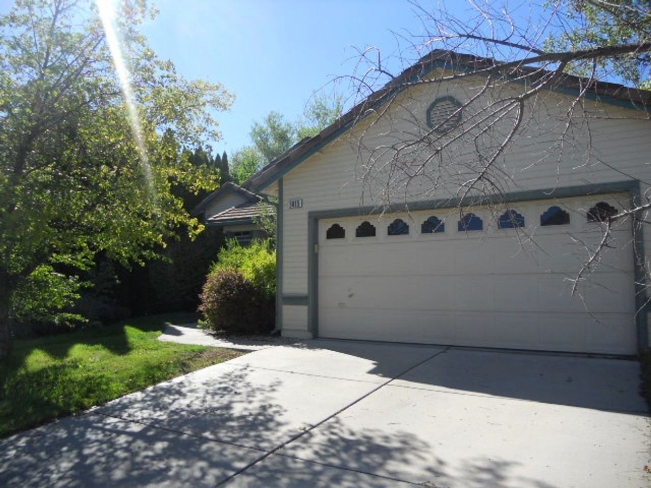 5815 West Brookdale Drive - Photo 3 of 30