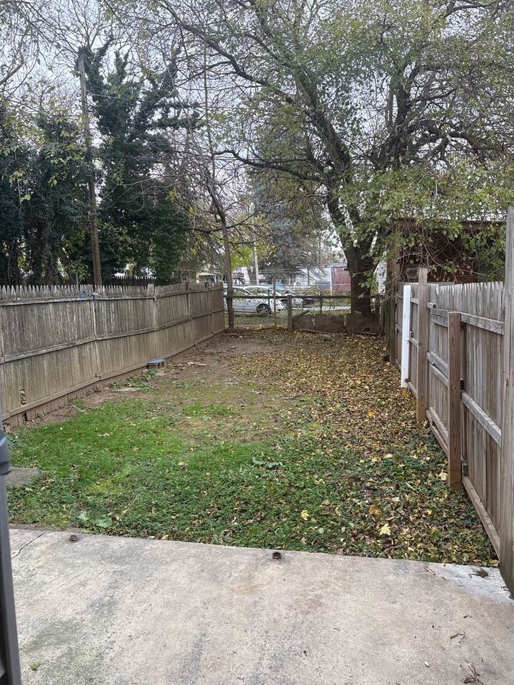 116 North West Street - Photo 2 of 14