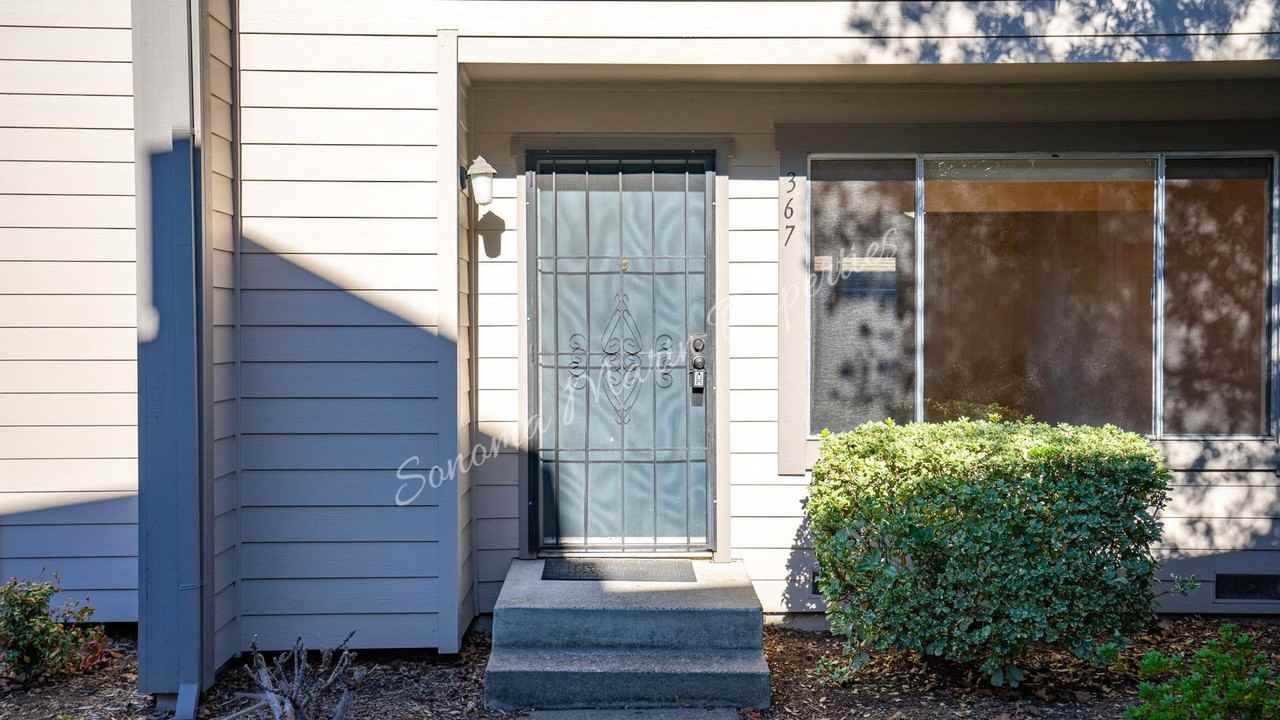 367 Wall Pl - Photo 3 of 30