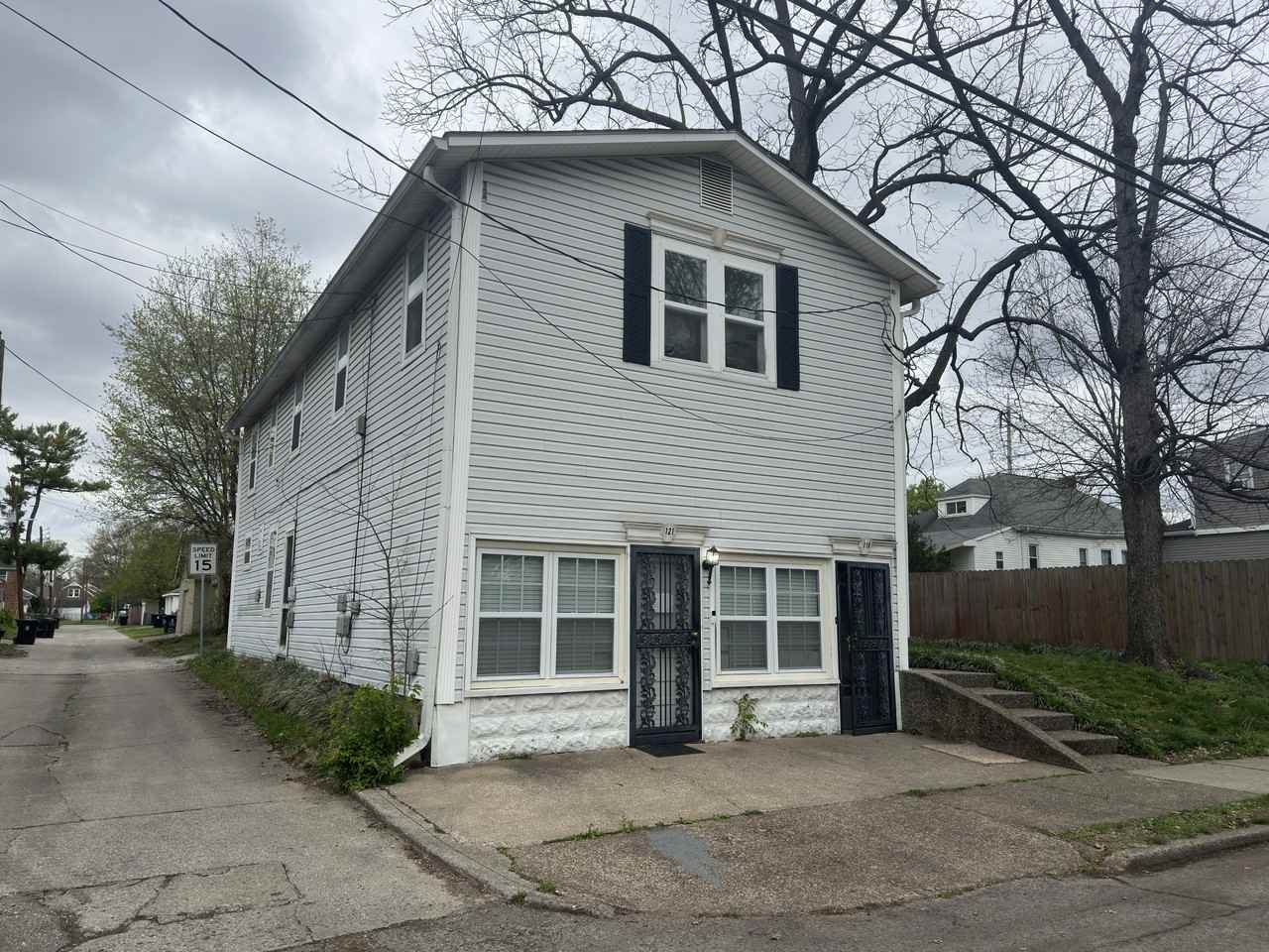 121 West Ashland Avenue #121