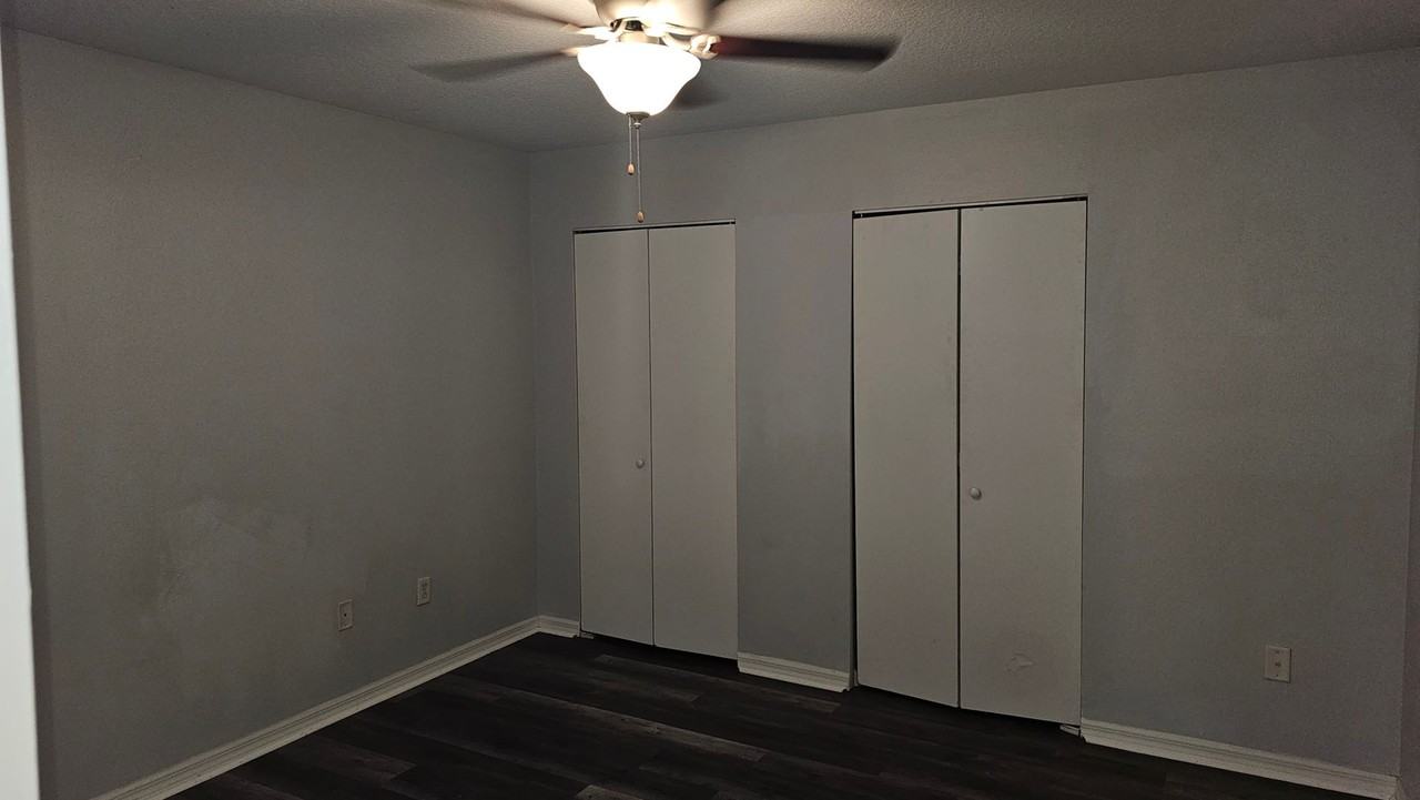 2609 Hollow Ln - Photo 5 of 10