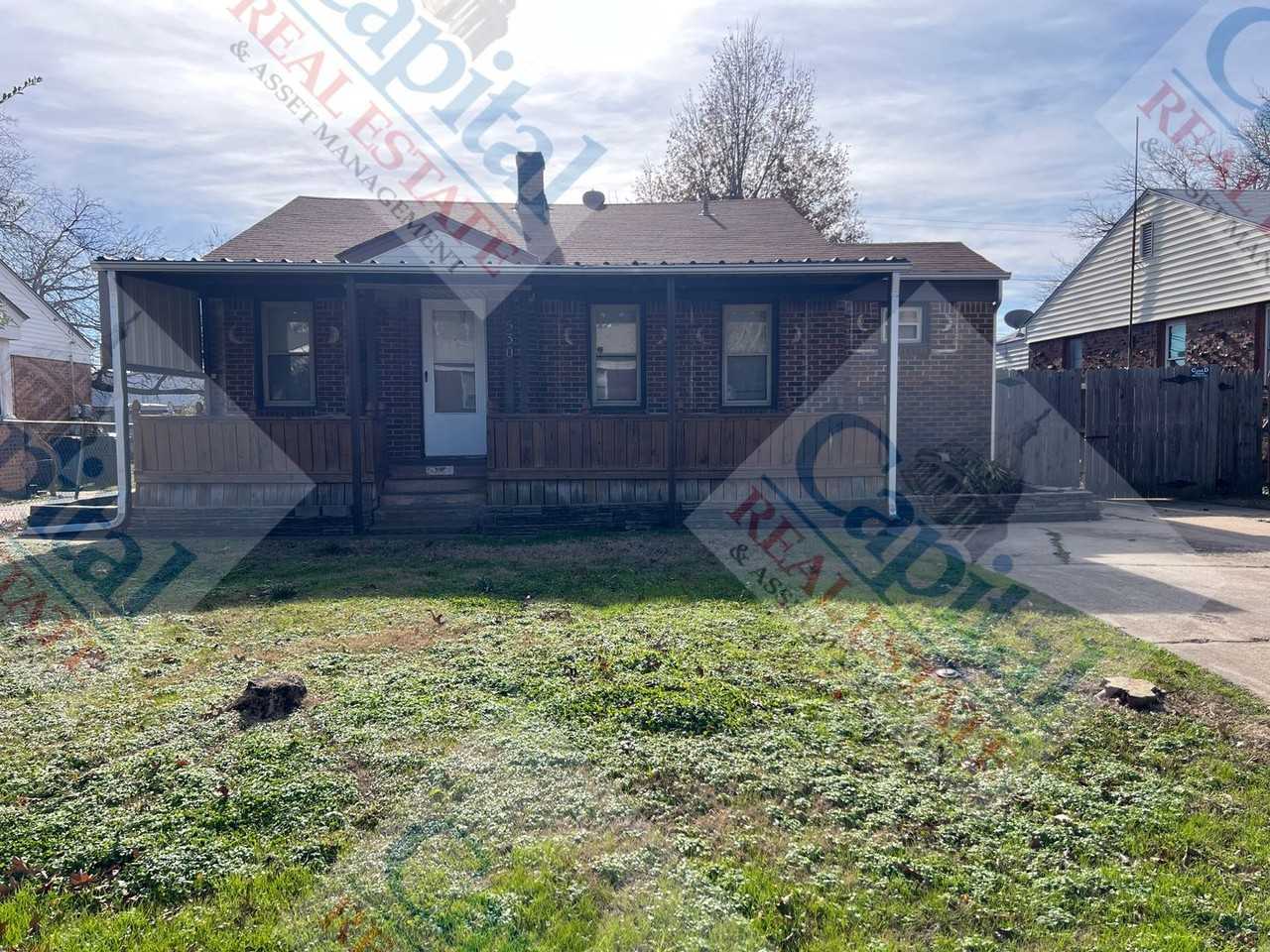 530 East Boeing Drive - Photo 2 of 31