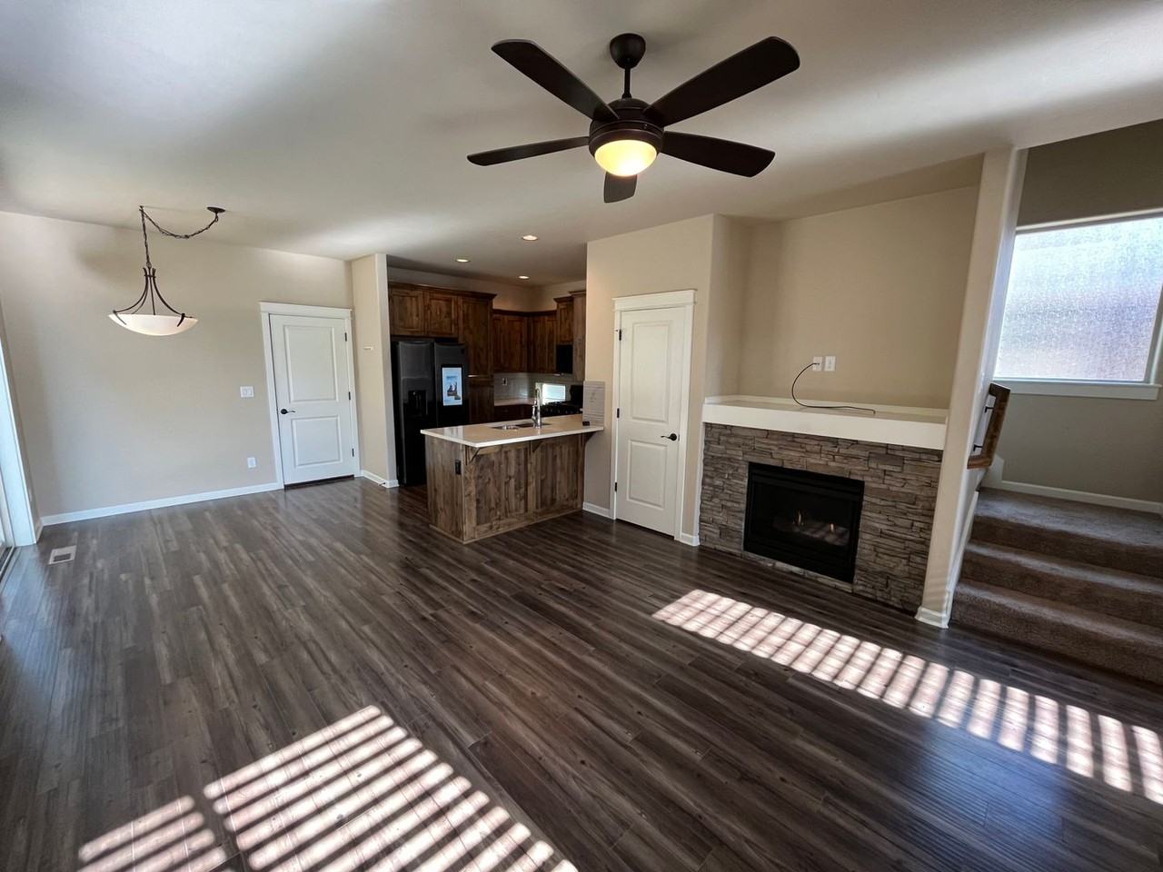 20770 Ne Sierra Dr - Photo 2 of 19