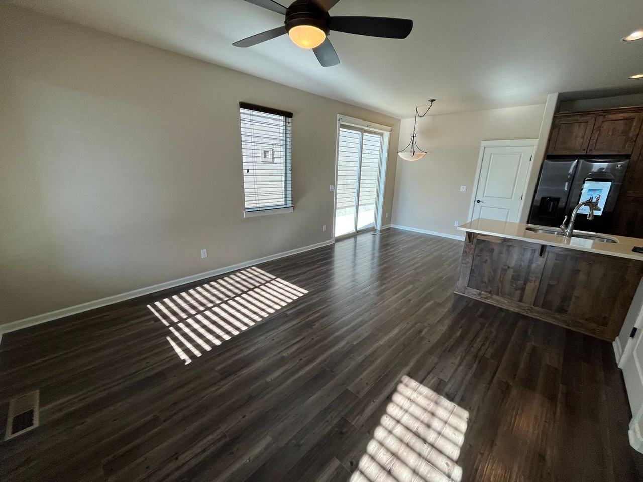 20770 Ne Sierra Dr - Photo 3 of 19