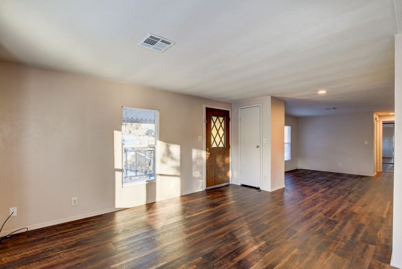 3110 Duke Drive - Photo 3 of 39