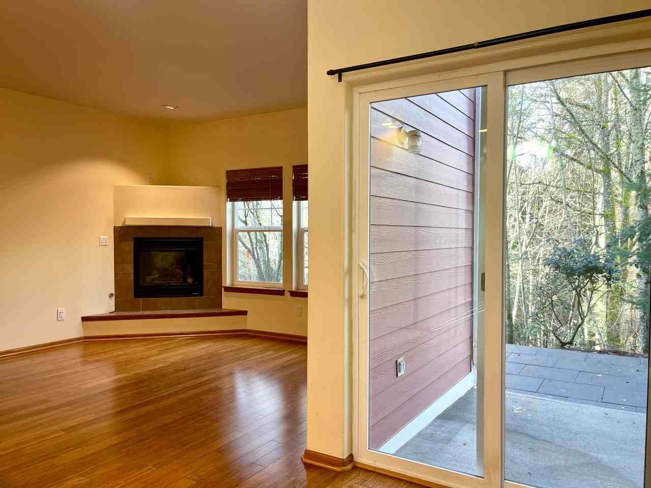 10588 Ne Kingston Meadows Cir - Photo 7 of 28