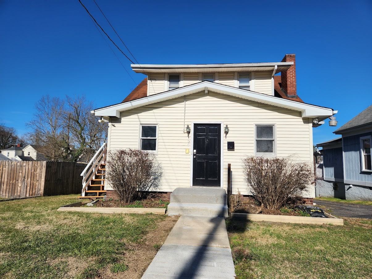 947 Hill St #1 - Photo 6 of 22