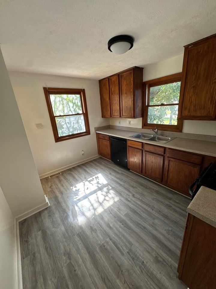 5513 Spaulding Street #1 - Photo 2 of 10