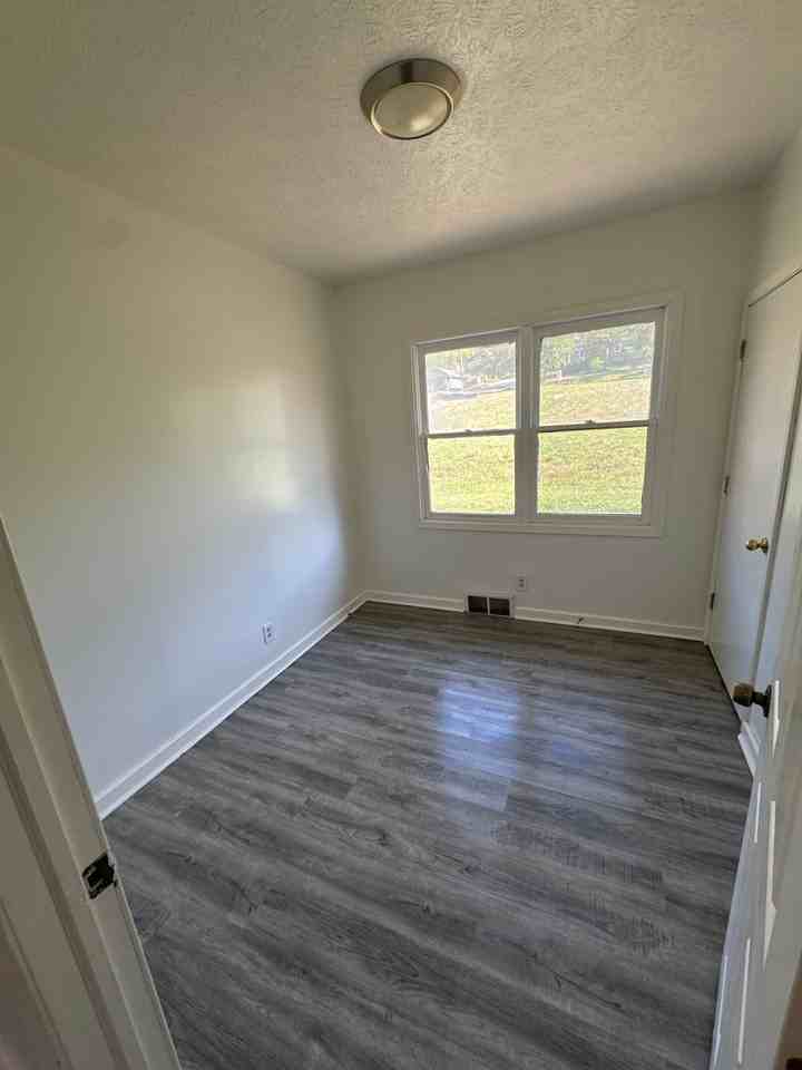 5513 Spaulding Street #1 - Photo 5 of 10