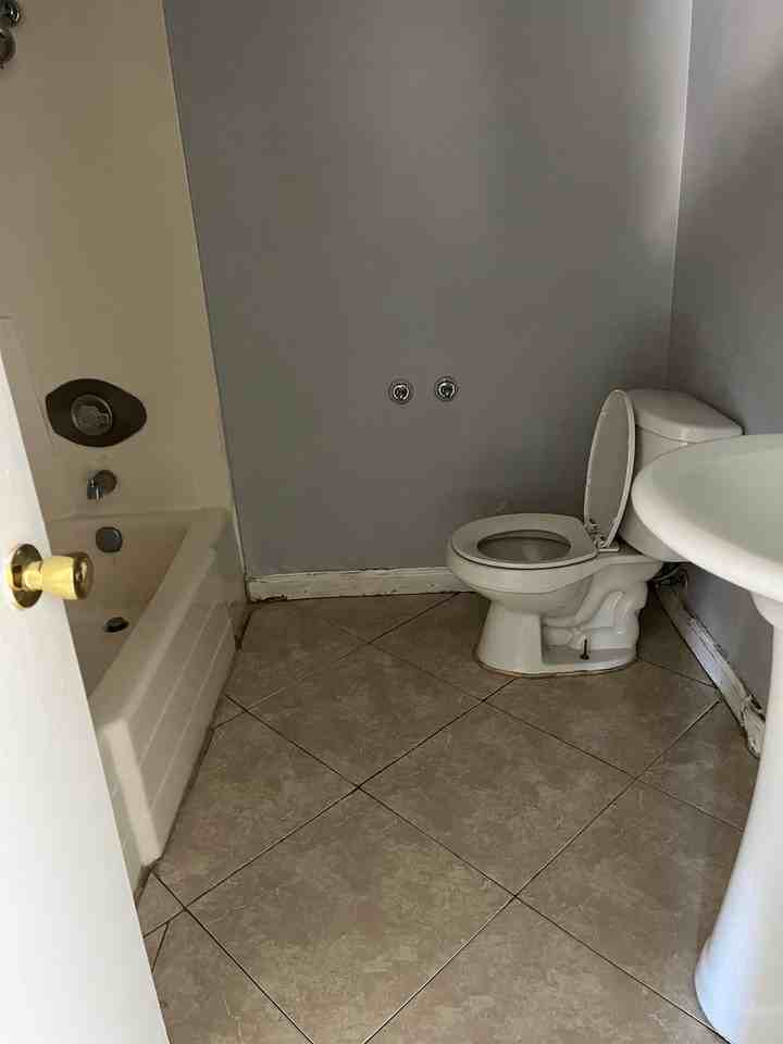 7460 Penwood Lane - Photo 7 of 8