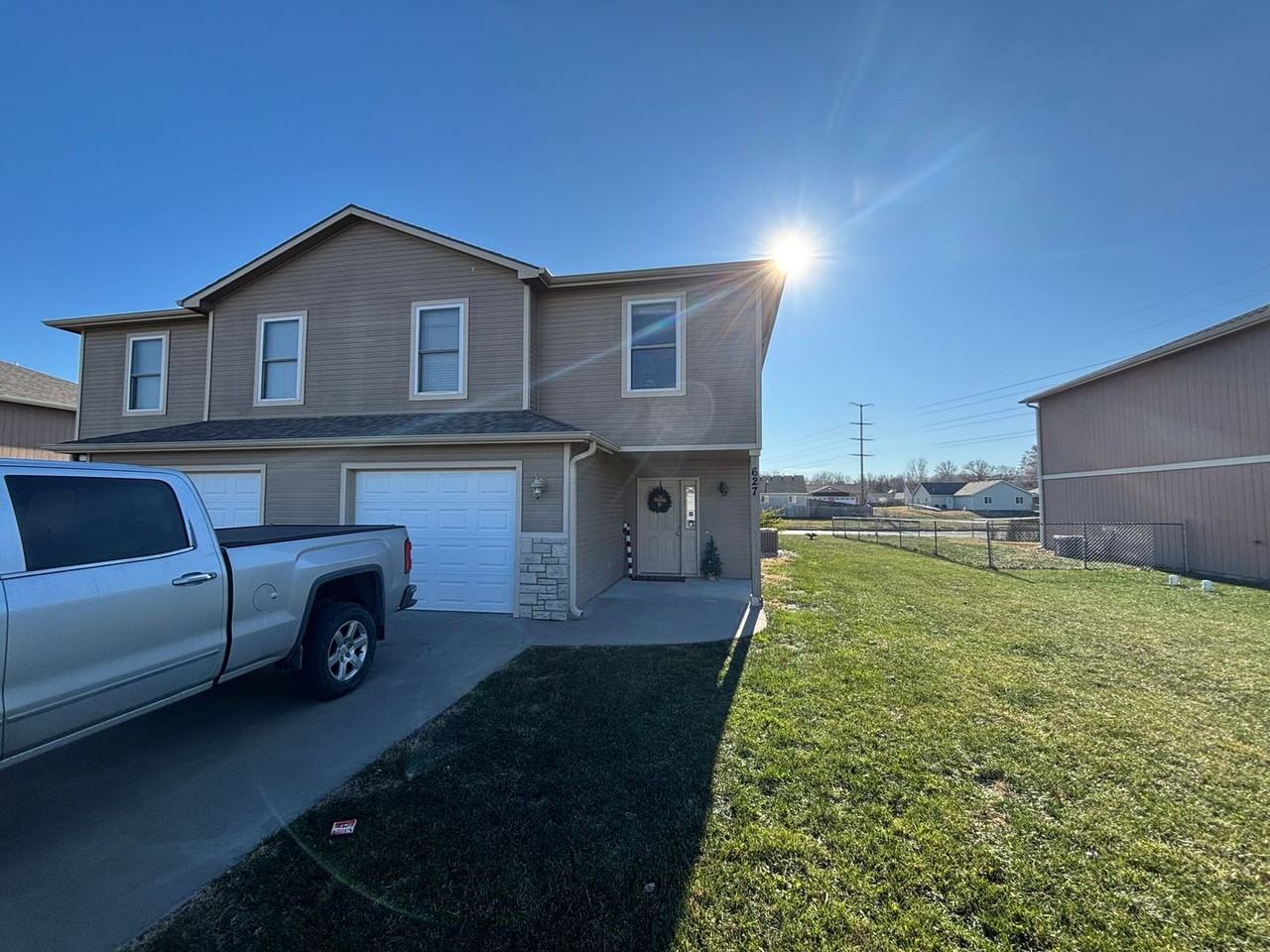 627 Northfield Road - Photo 2 of 24