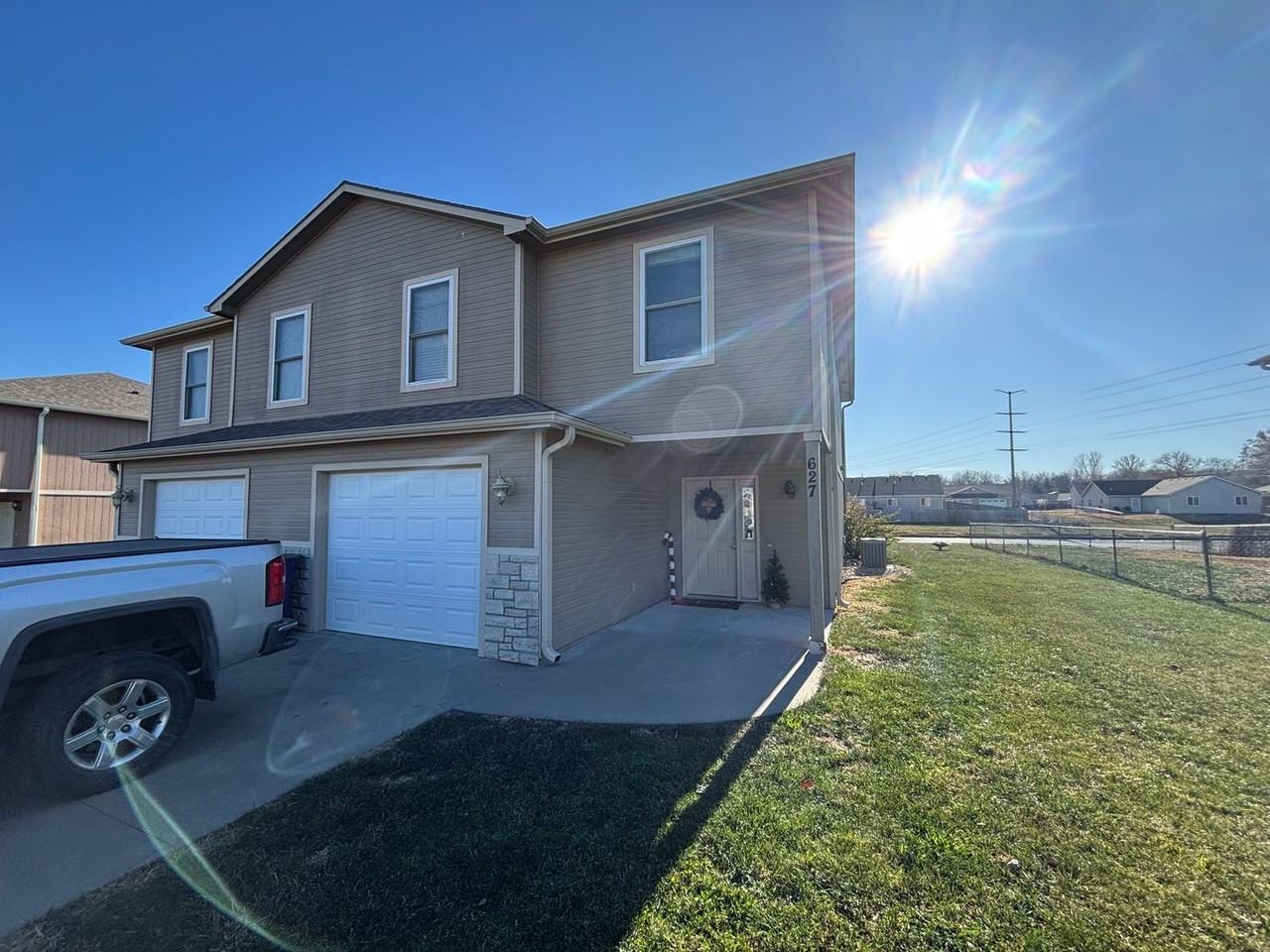 627 Northfield Road - Photo 3 of 24