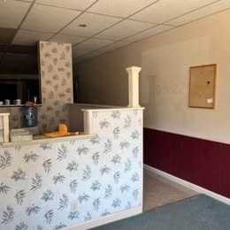 5 5-7 East Main Street - Office1Vacant second floor front 3 rooms on right #E - Photo 6 of 38