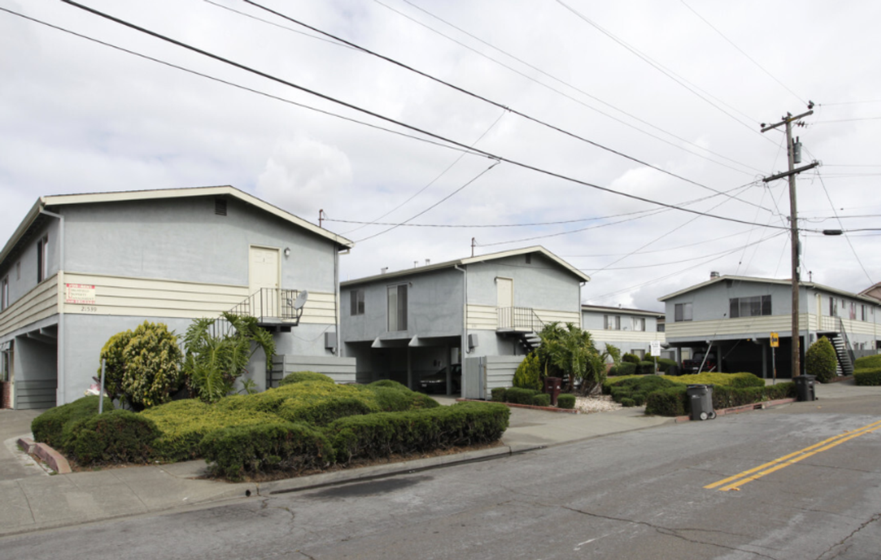 21561 Westpark Street #01