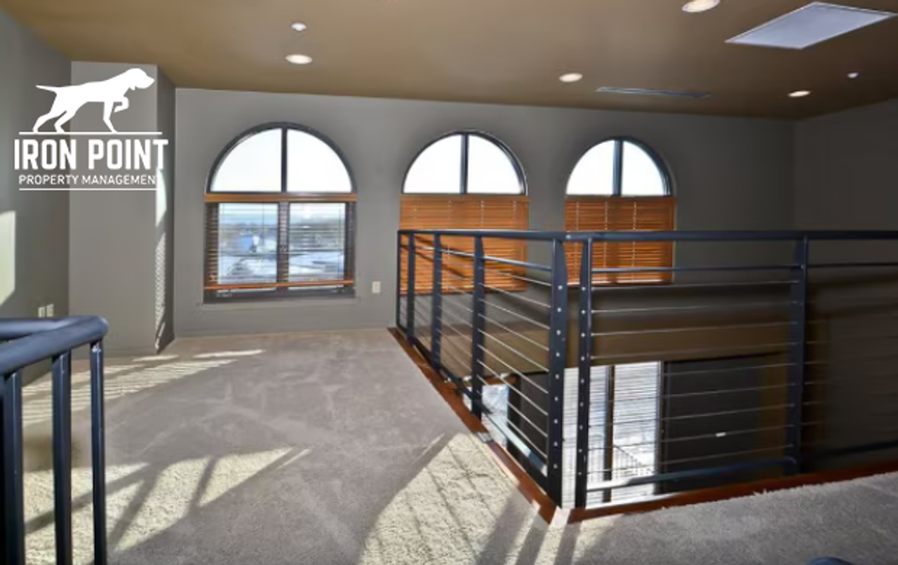 2399 East Riverwalk Drive - Photo 4 of 12