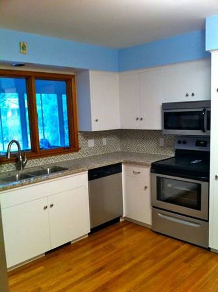 217 Mahaska Drive - Photo 4 of 7