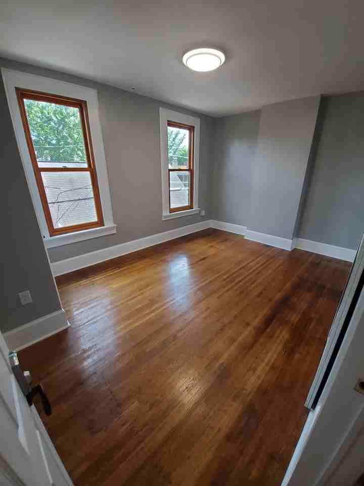 925 Dennison Ave #2 - Photo 4 of 14