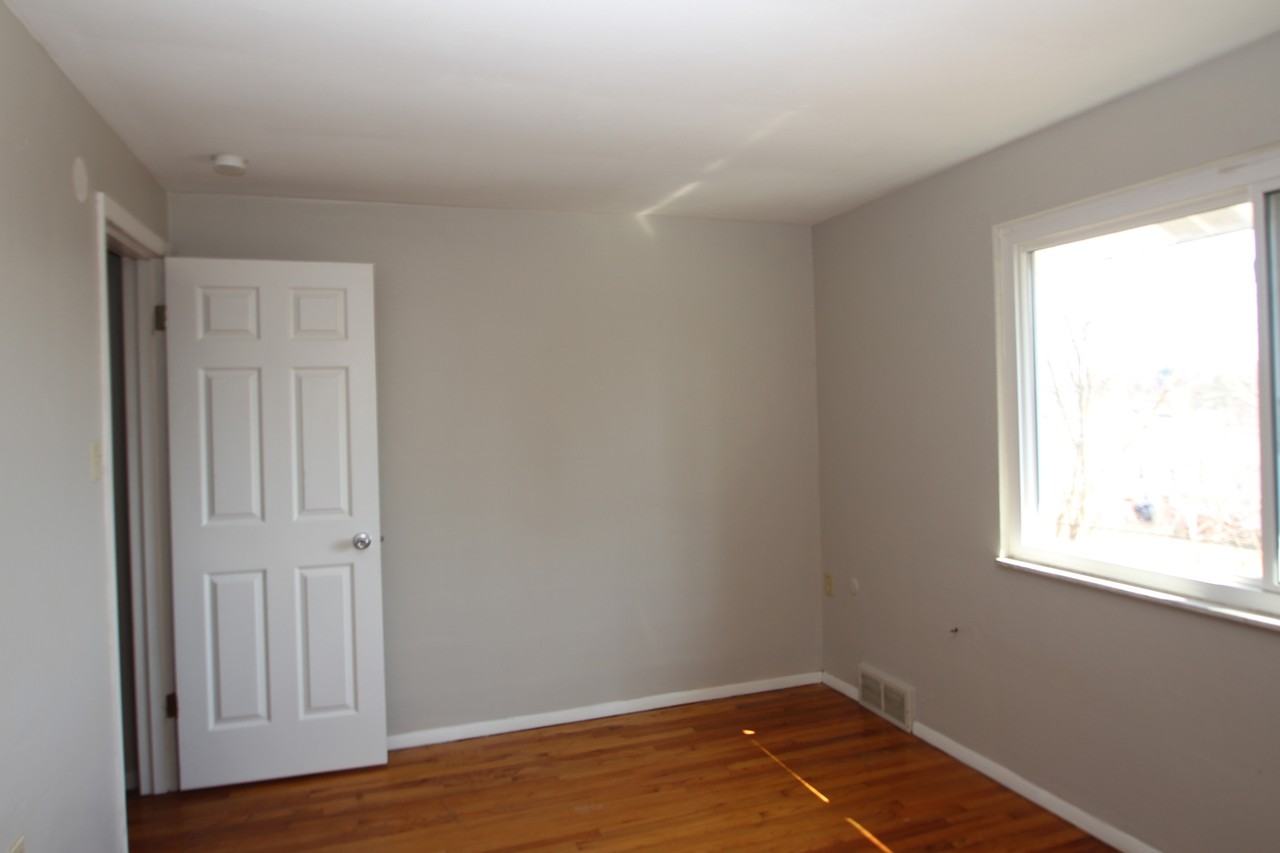 355 Moon Clinton Road #355-12 - Photo 5 of 7