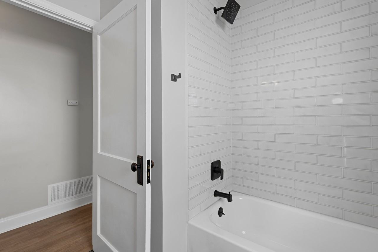 5335 Pattison Ave #1 - Photo 6 of 11