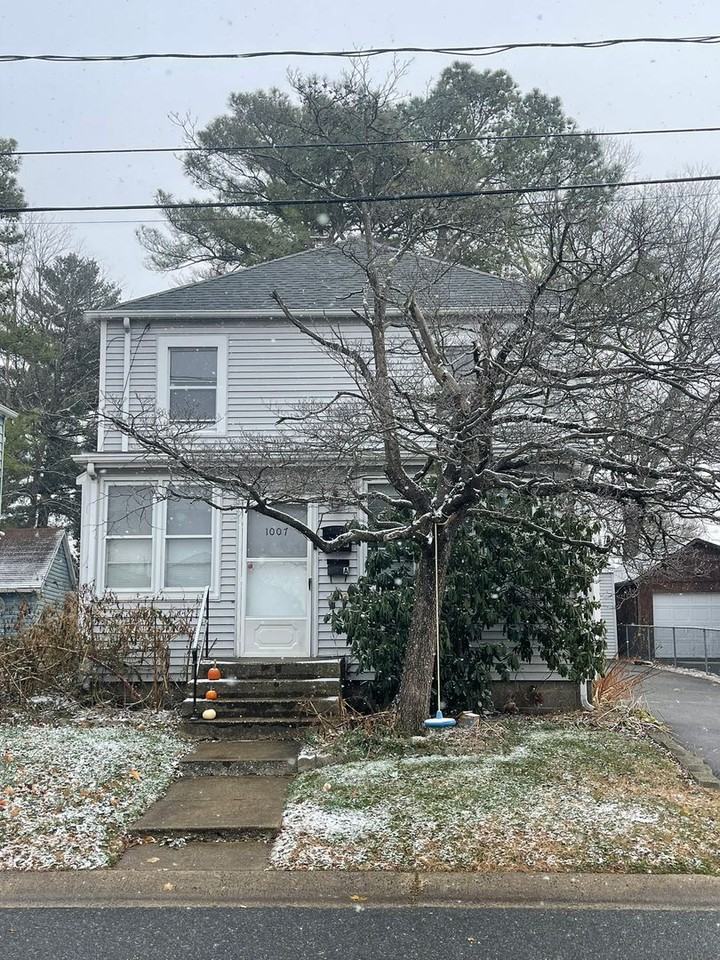 1007 Highland Ave - Photo 2 of 19