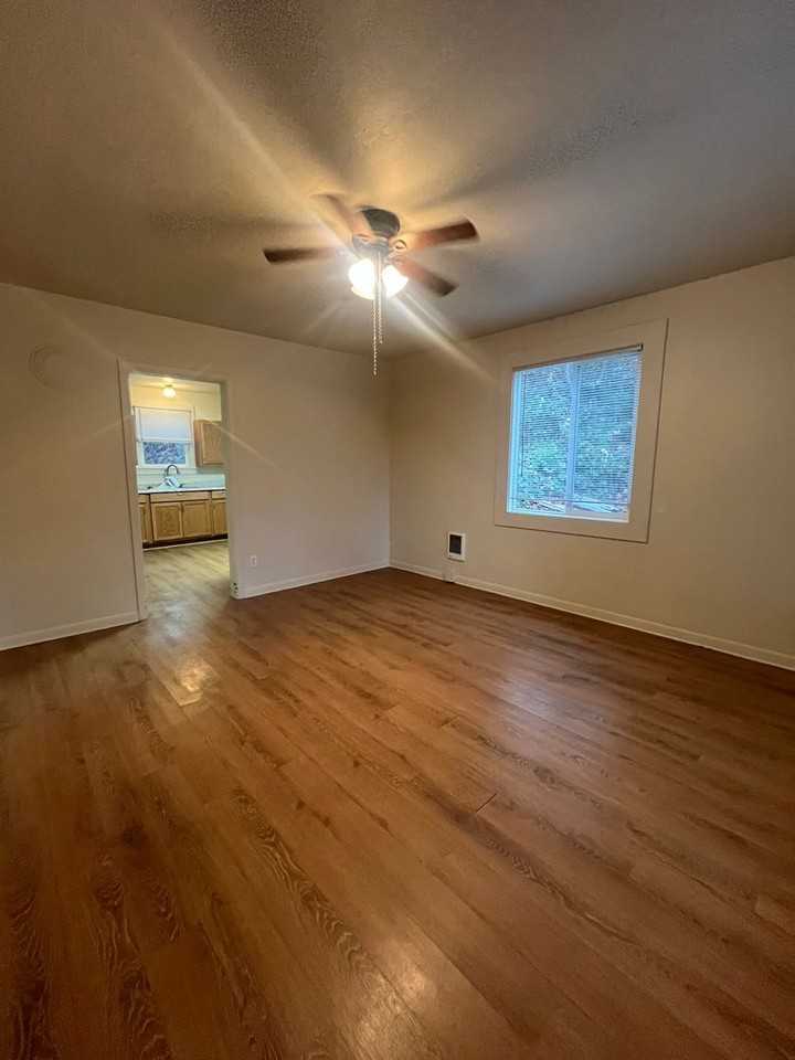 351 N K St - Photo 4 of 15