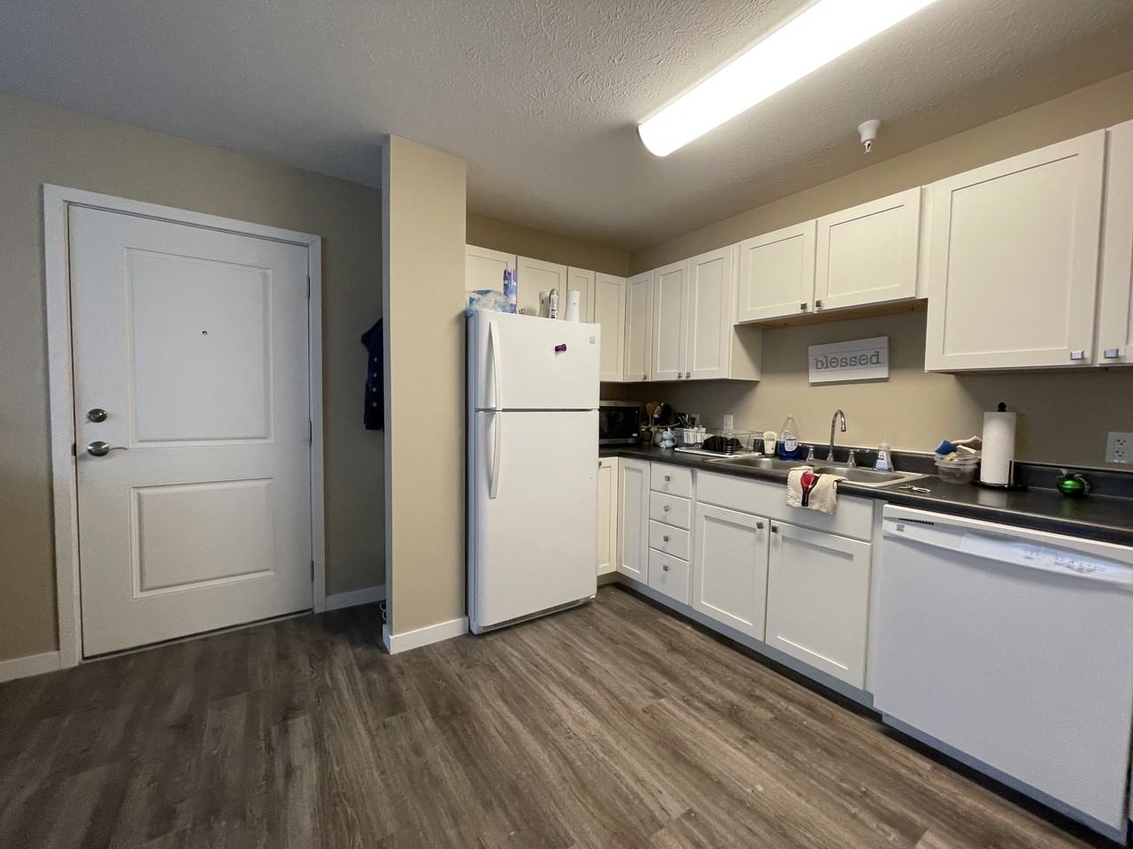 Cavalier Dr #107 - Photo 5 of 11