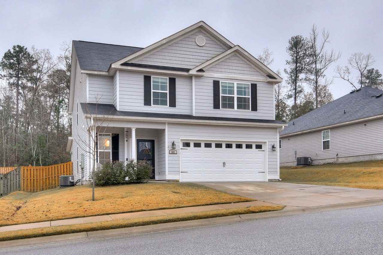 801 Goodale Dr - Photo 2 of 42