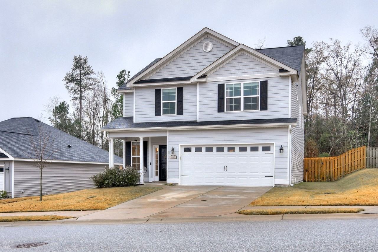 801 Goodale Dr - Photo 3 of 42