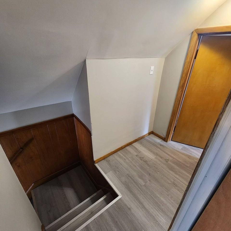 3855 E 54th St - Photo 2 of 30