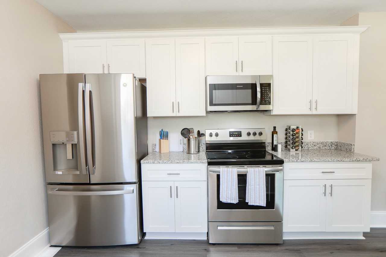 3820 Essex Cir #1 - Photo 7 of 11